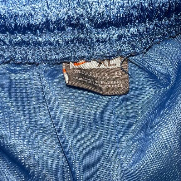 Vintage Nike Retro boys retro mesh basketball shorts blue white stripe XL 18-20 - Picture 5 of 5